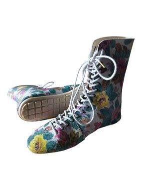 Leather Floral Boxing Boots Latest 2026 Shoe Trend Rubber Soles
